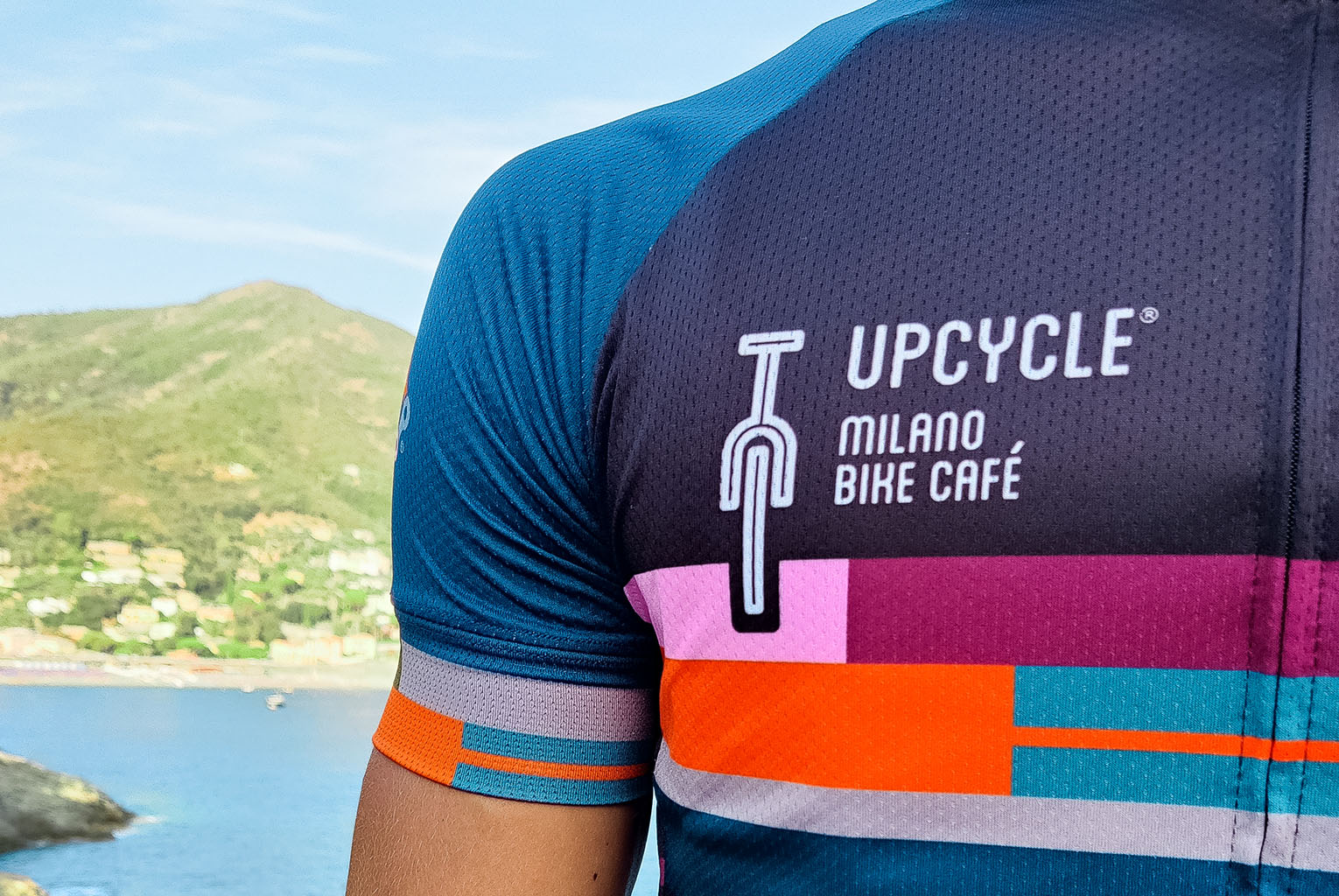 UPCYCLE CYCLING JERSEY